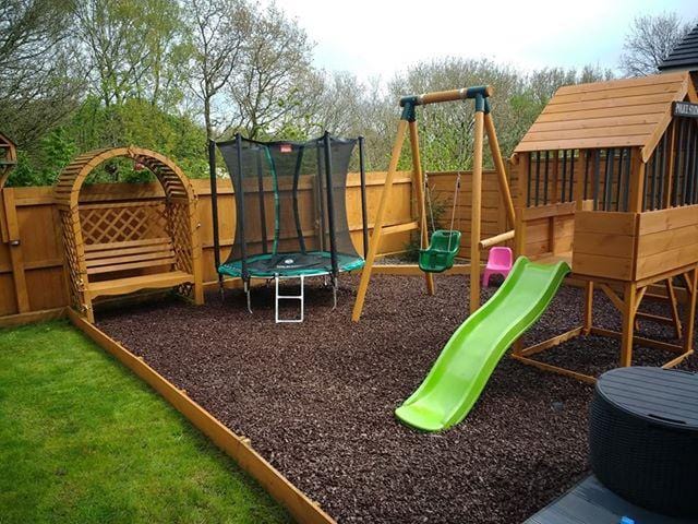 Play Rubber Chippings Brown - Safer Surfacing