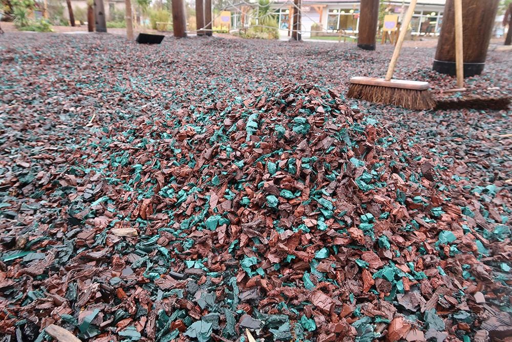 Play Rubber Chippings Green - Safer Surfacing